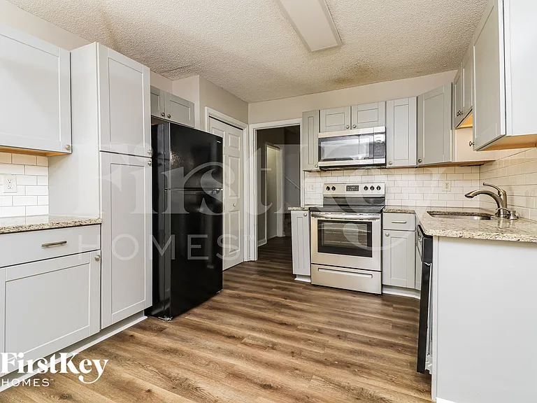 5374 Muirwood Pl — Photo 11