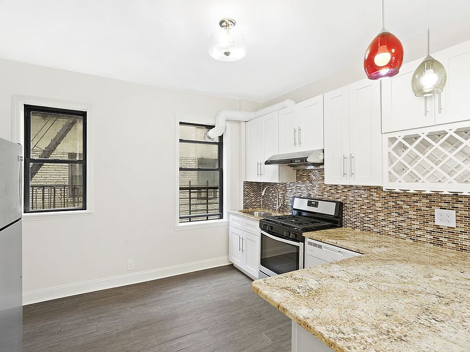 2nd image of 2168 35th St APT 3G