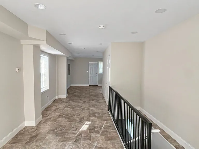 265 S Hilton St — Photo 4