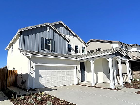 Allora at Amoruso Ranch brings a different vibe to these new homes in Roseville, CA.