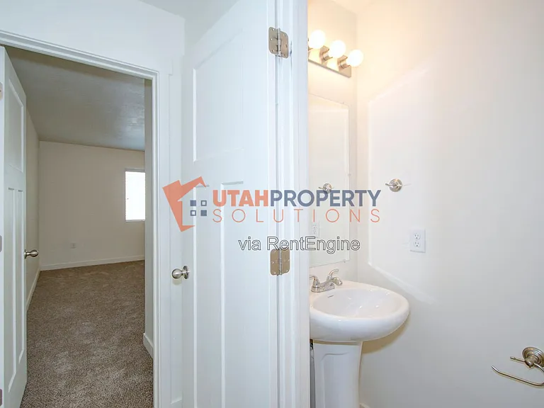 8166 N Broken Spoke Ln — Photo 16