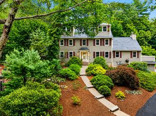 19 Pheasant Ln, Topsfield, MA 01983