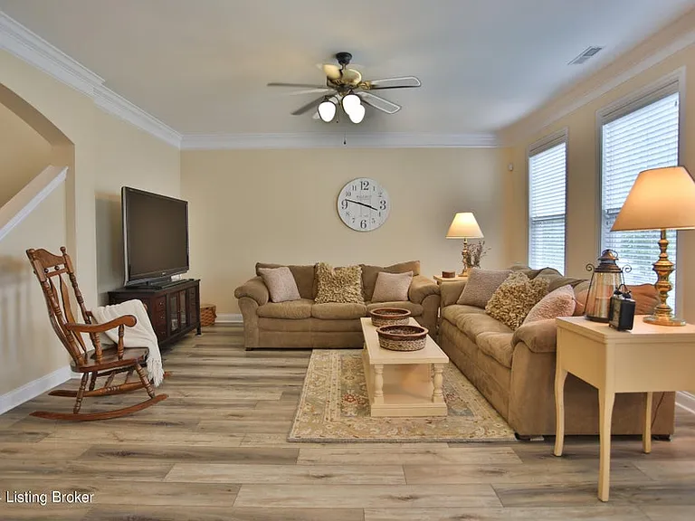 6609 Rolling Pasture Way — Photo 5
