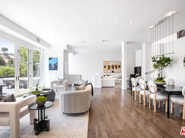 1642 Lindacrest Dr, Beverly Hills, CA 90210