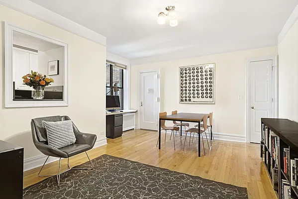 Sold by Compass | media 3