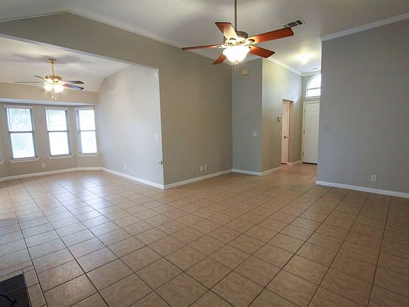 3rd image of 14708 Highsmith St