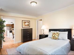 147 Aspinwall Ave, Brookline, MA 02446