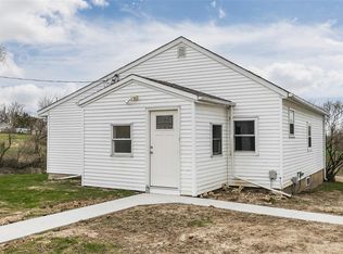 13679 155th Ave, Anamosa, IA 52205