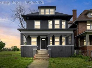 2181 Harding St, Detroit, MI 48214