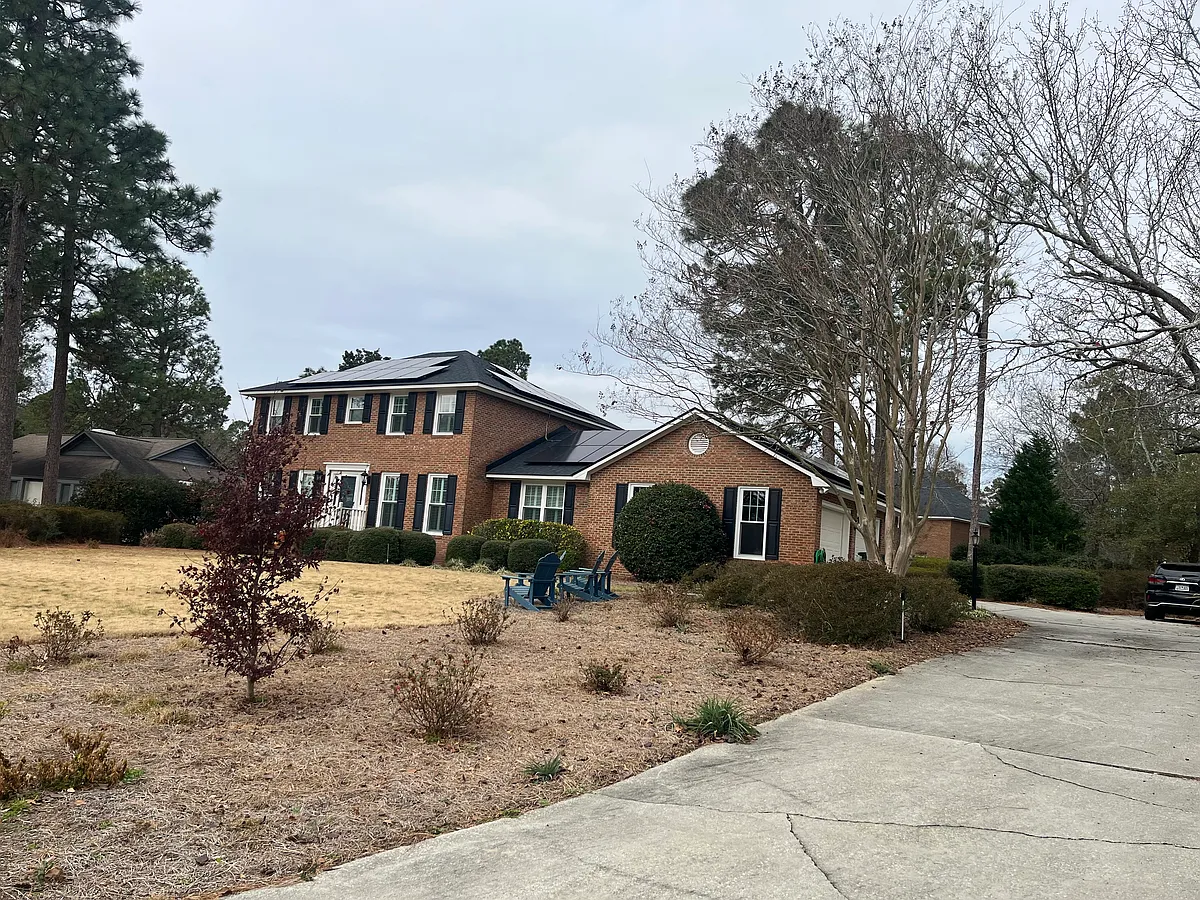 Building Photo - 105 Dewberry Ln