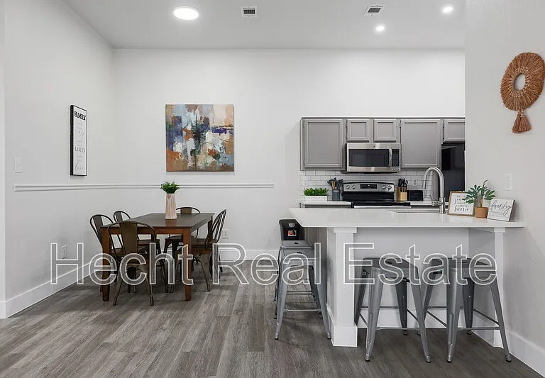 2308 Fuzz Fairway #B — Photo 8