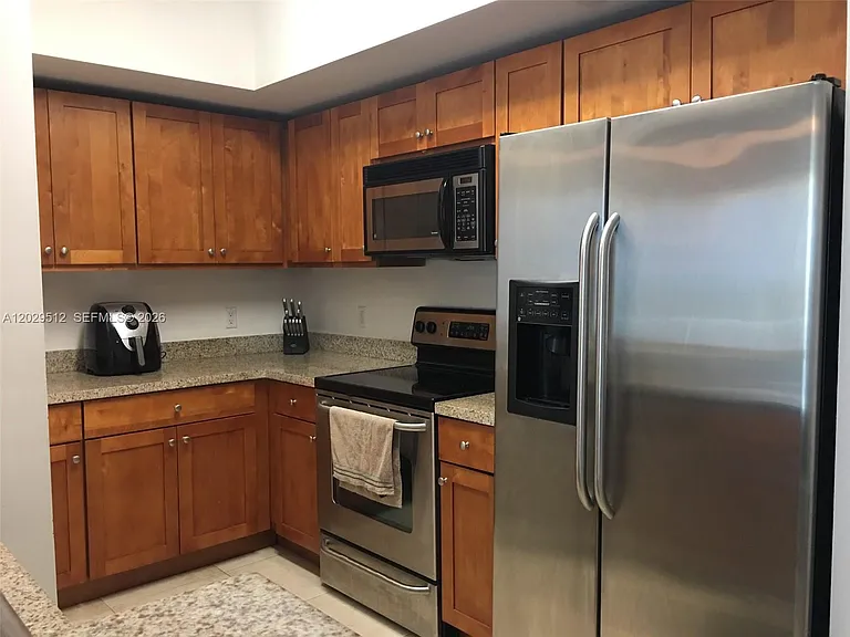 1723 SW 2nd Ave #509 — Photo 7