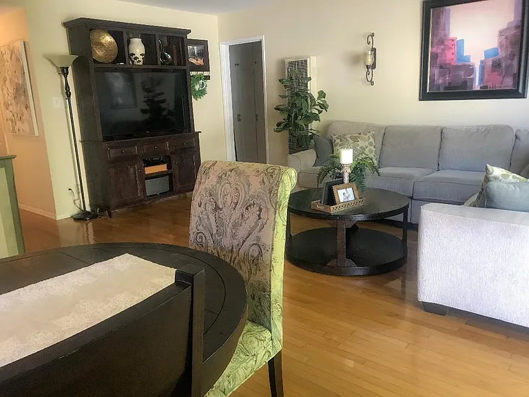 21405 Evalyn Ave — Photo 3