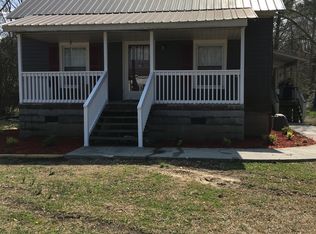 1954 S State Highway 111, Chinquapin, NC 28521