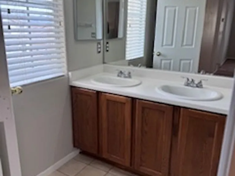10413 Orange Port Ct — Photo 34