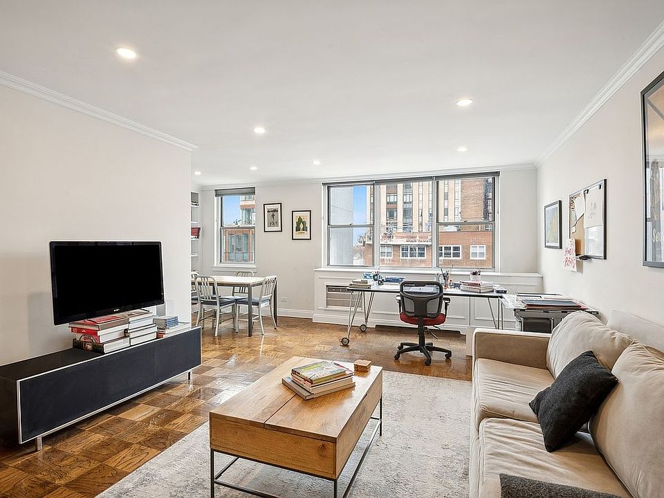 1st image of 32 Gramercy Park S #16C