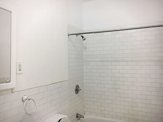 Rented by Citi Habitats | media 22
