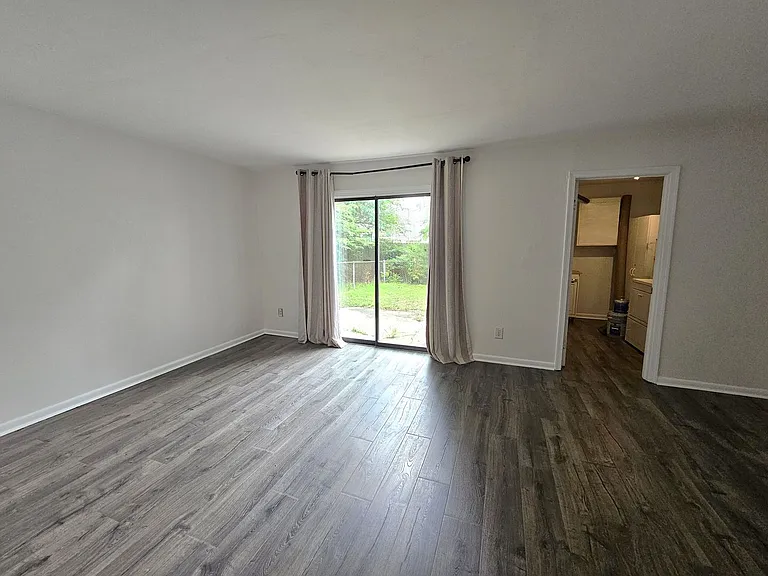 3339 Lakecrest Rd — Photo 12