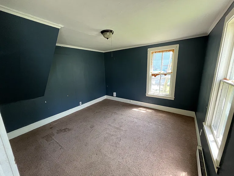 31 Hazzard St #2 — Photo 5