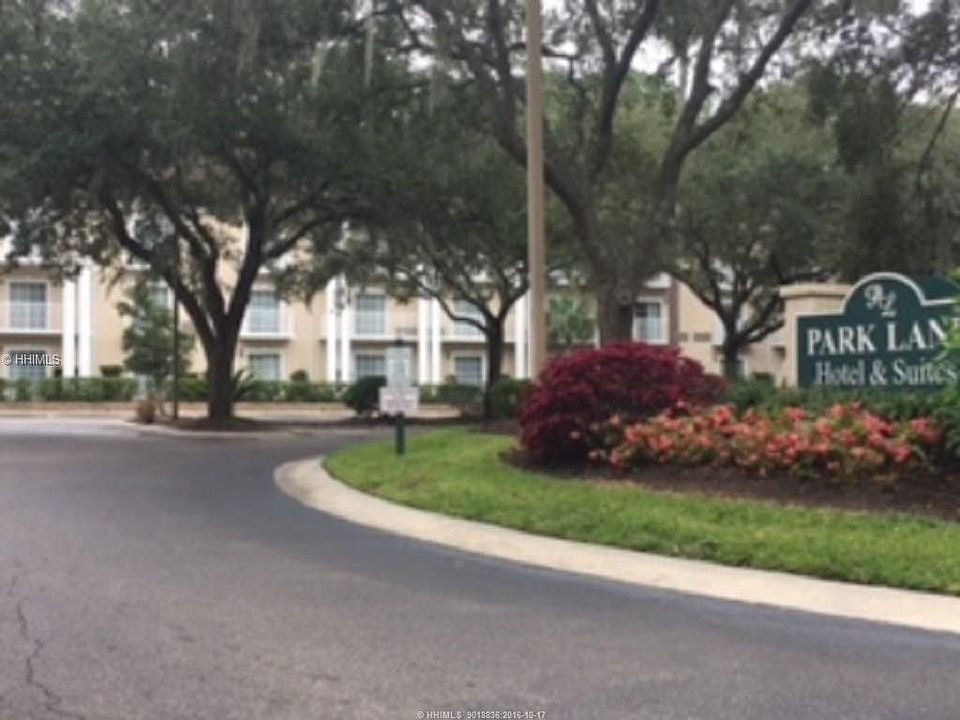 2nd image of 12 Park Ln Unit 316