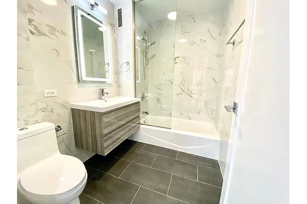 Rented by Nest Seekers International | media 16