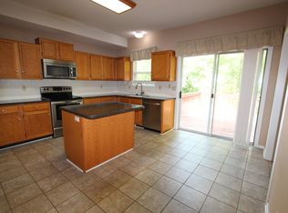 3805 Woods Edge Rd, Columbia, MO 65203