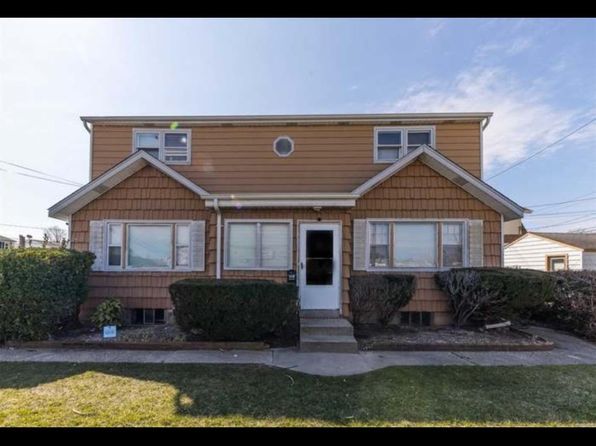 1143 Hastings Pkwy