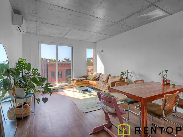 87 George St #4H — Photo 3