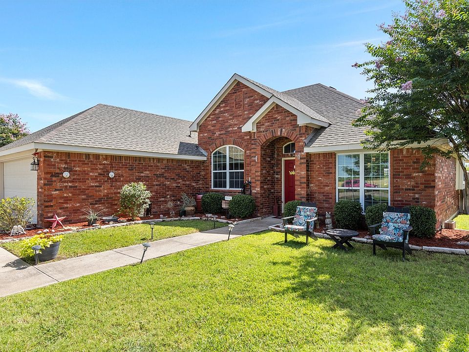 1st image of 412 Geren Dr