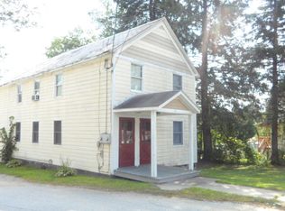 14 Theriot Ave, Chestertown, NY 12817