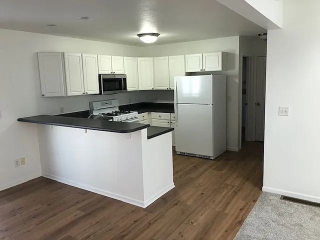 14843 Timber Ln — Photo 3