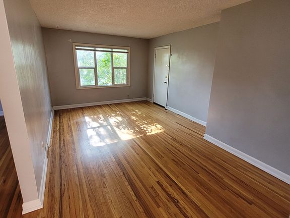 3rd image of 3701 15th St SW #5