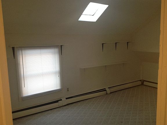 3rd image of 80 W Dorsey Ln APT 4