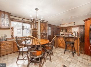 10 Coventry Dr, Spring City, PA 19475