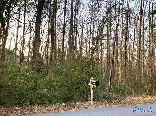 75AC Wedgewood Cir NE, Arab, AL 35016