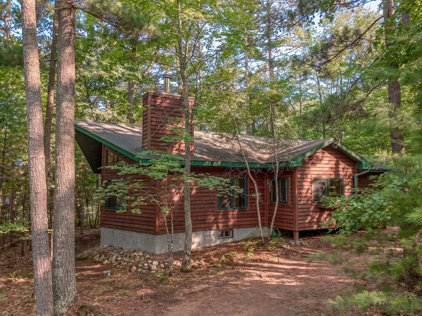 8644 Boettcher Rd, Eagle River, WI 54521