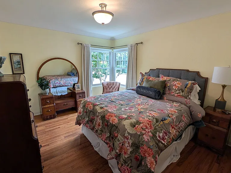 203 Seaview Ave — Photo 14