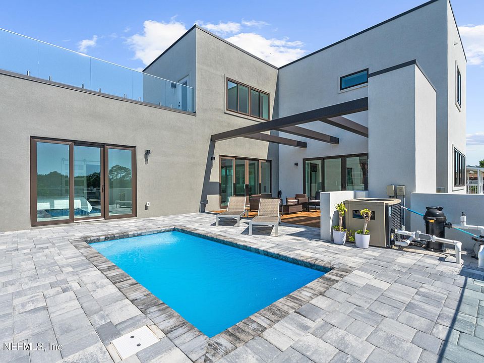 226 RIVER HILLS Drive, Jacksonville, FL 32216 | Zillow
