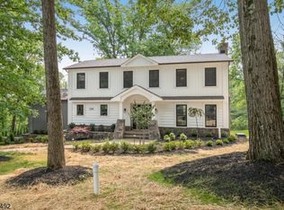 1286 Hickory Dr, Basking Ridge, NJ 07920