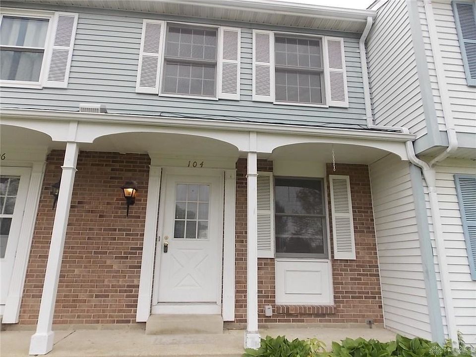 1st image of 104-104 Pepperwood Pl