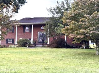 8225 Bonanza Rd, Powell, TN 37849