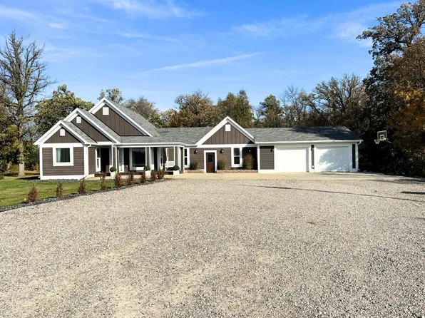 21522 380th St SE, Erskine, MN 56535