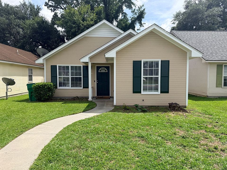 1st image of 141 Blue Pool Dr