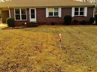 25 Merrimont Dr, Bessemer, AL 35023