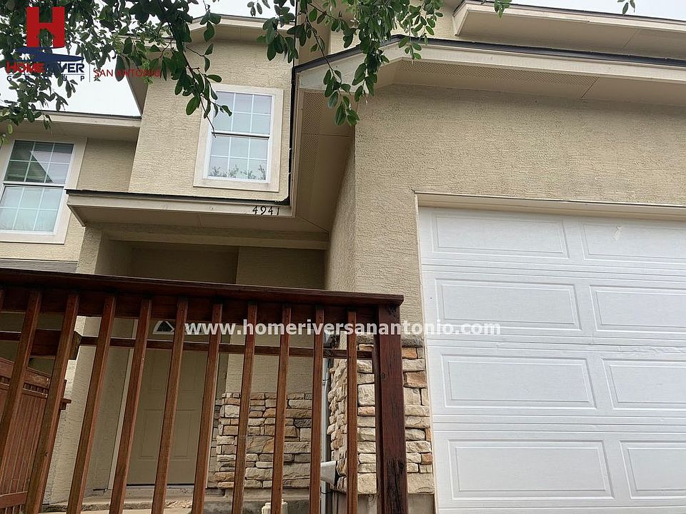 1st image of 4941 Flipper Dr