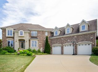 6292 Ravine Ct, Yorkville, IL 60560
