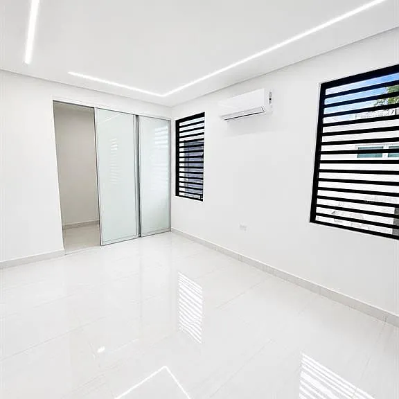 Santa Teresita 2204 Mcleary St — Photo 10