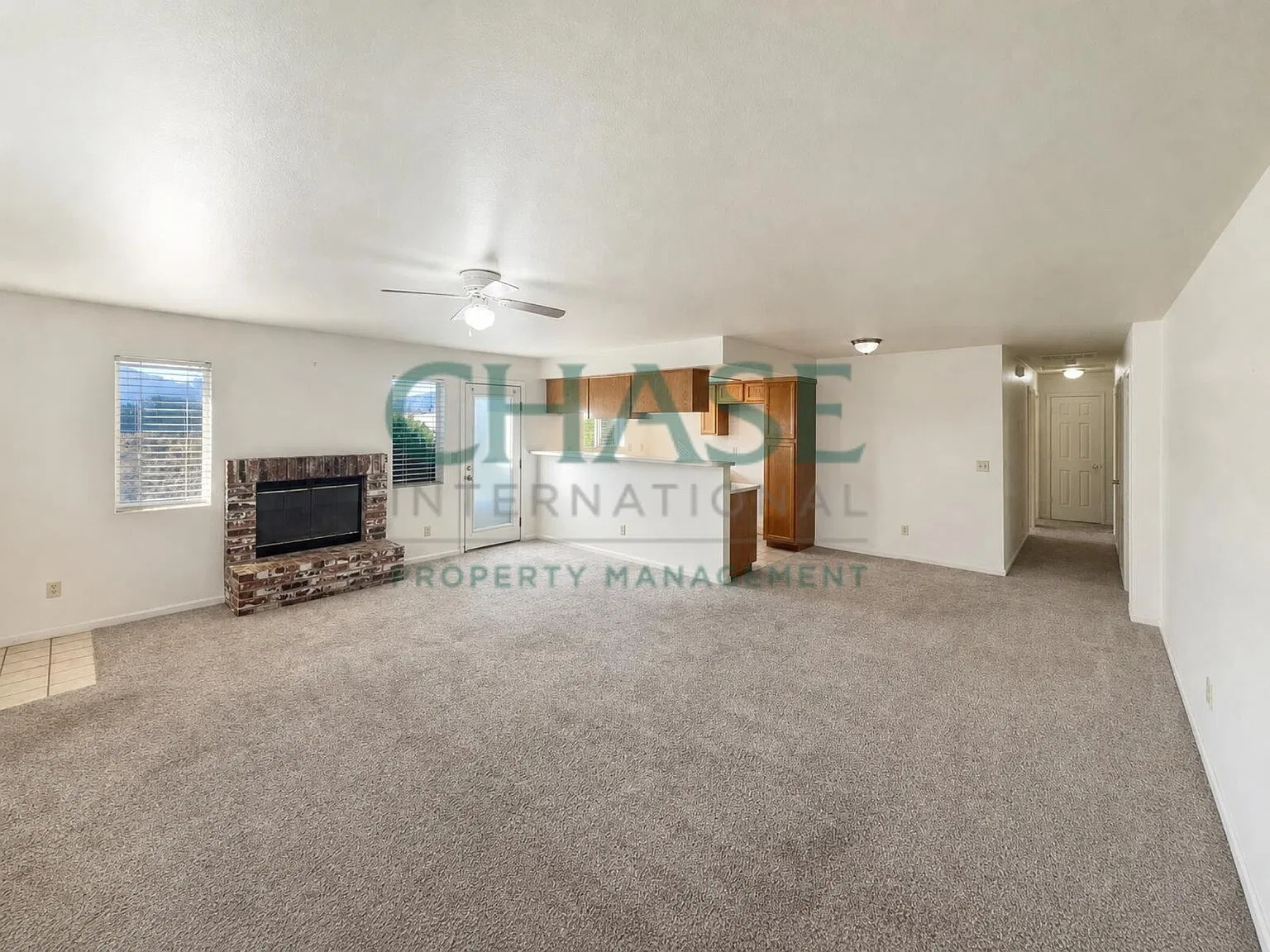 3 bed, 2.0 bath, $2,300 — Photo 2