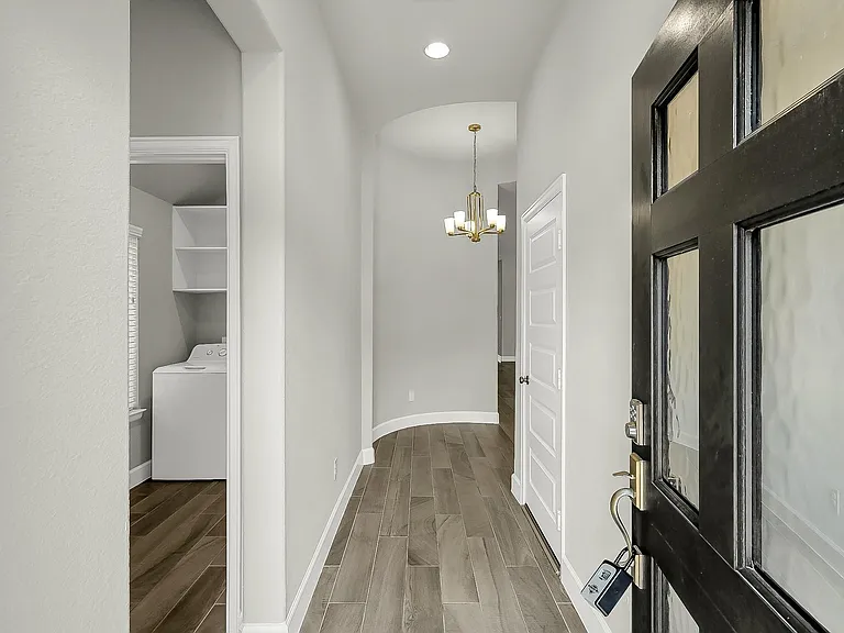 328 Rise Ln — Photo 2