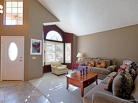 Living Room and Entry